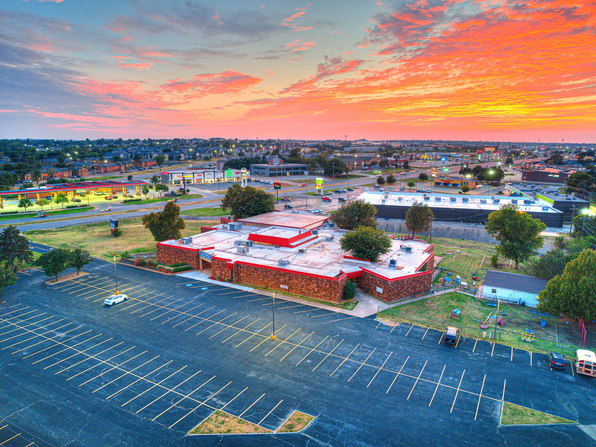 6009 NW Expressway St, Oklahoma City, OK for sale Building Photo- Image 1 of 77