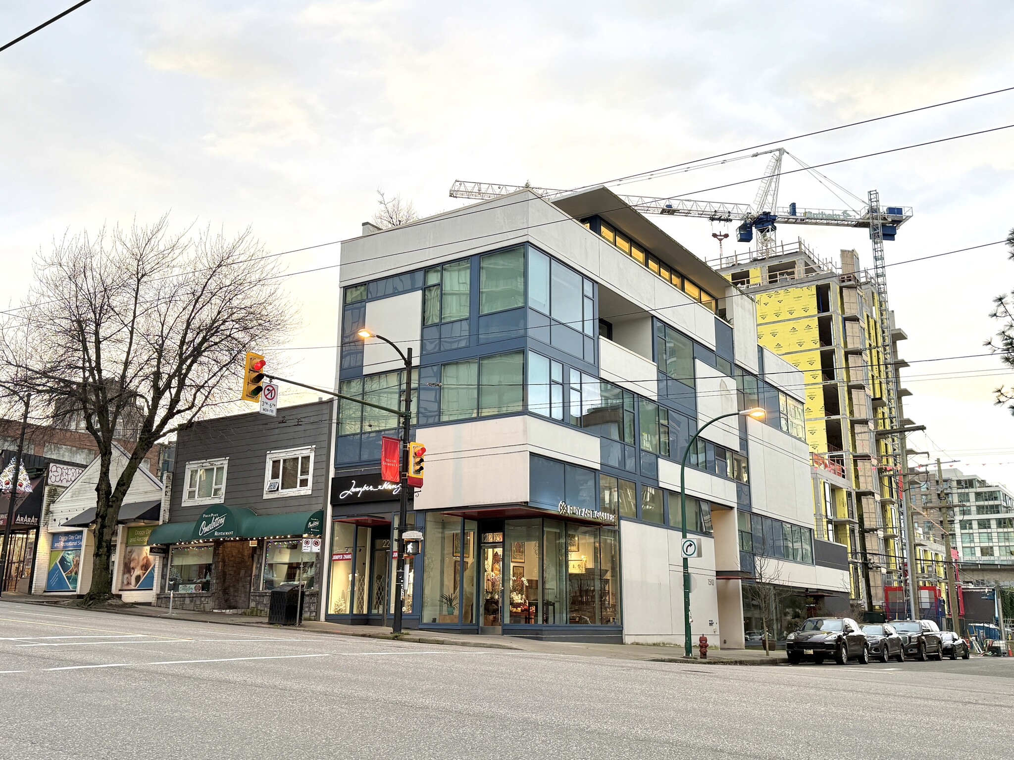 2203 Granville St, Vancouver, BC for lease Building Photo- Image 1 of 6