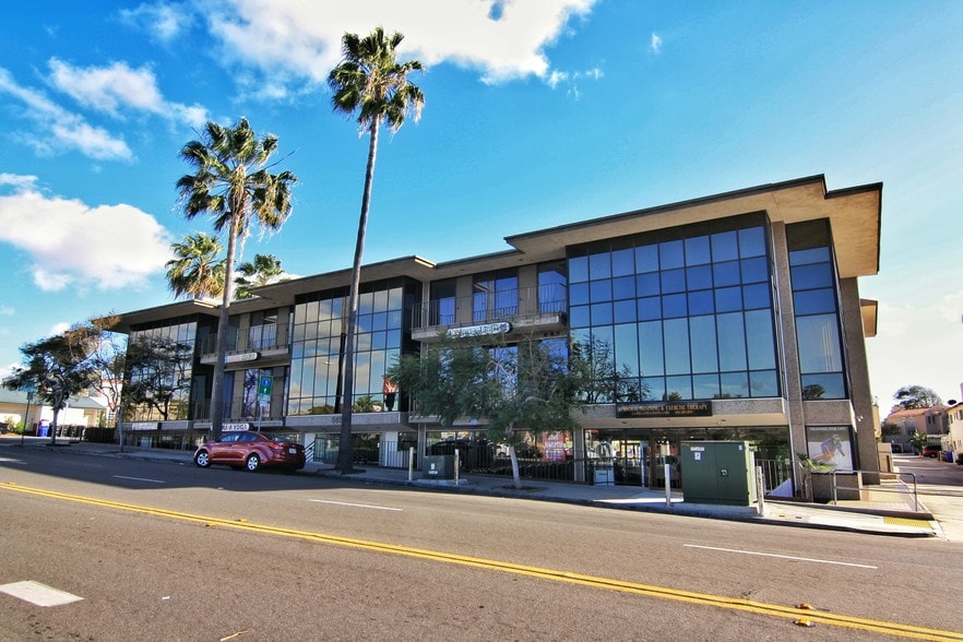565 Pearl St, La Jolla, CA for lease - Building Photo - Image 1 of 3