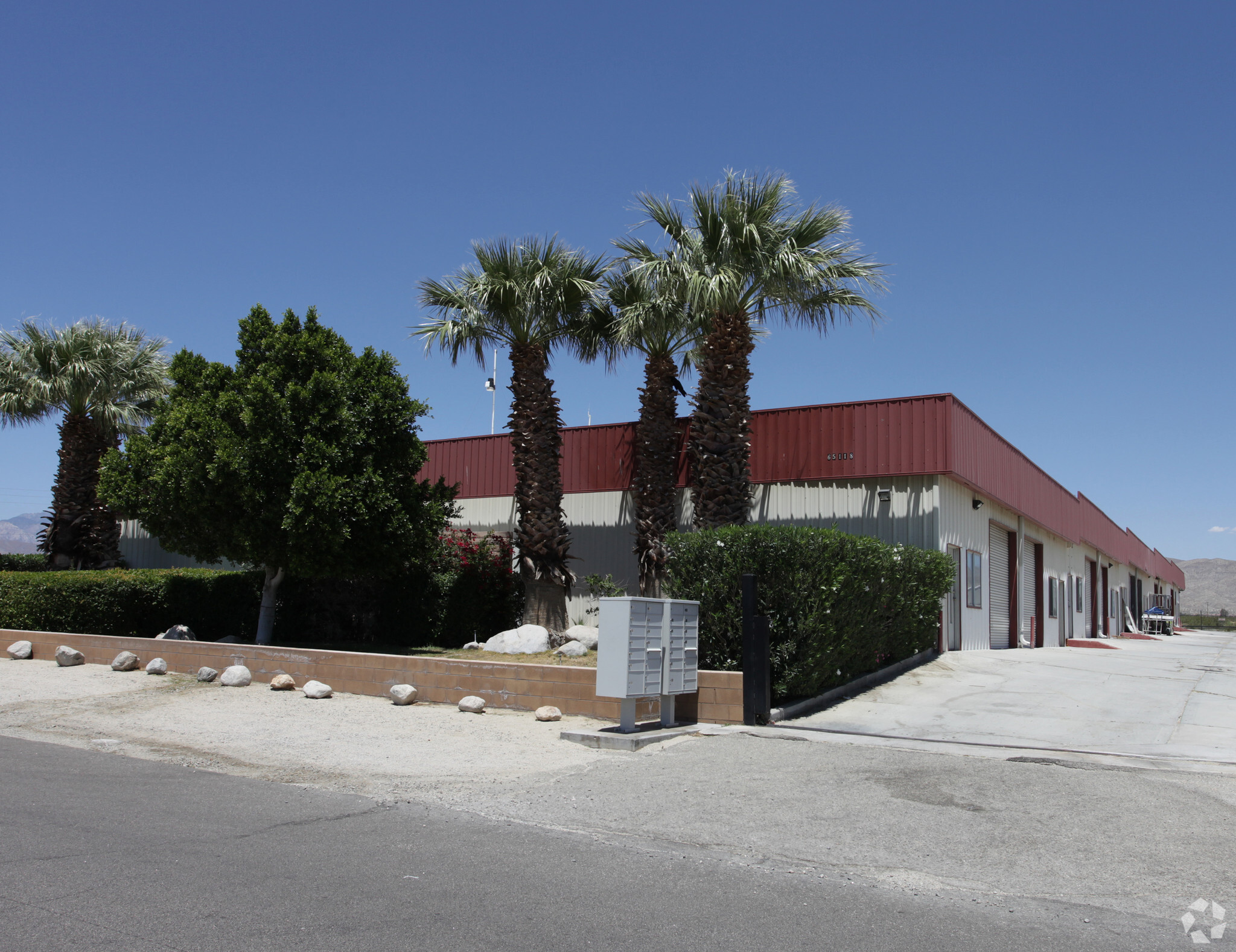 65118 San Jacinto Ln, Desert Hot Springs, CA for sale Primary Photo- Image 1 of 1