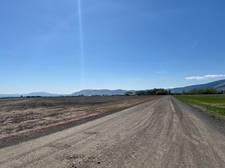 63444 Highway 237, La Grande, OR for sale - Building Photo - Image 1 of 11