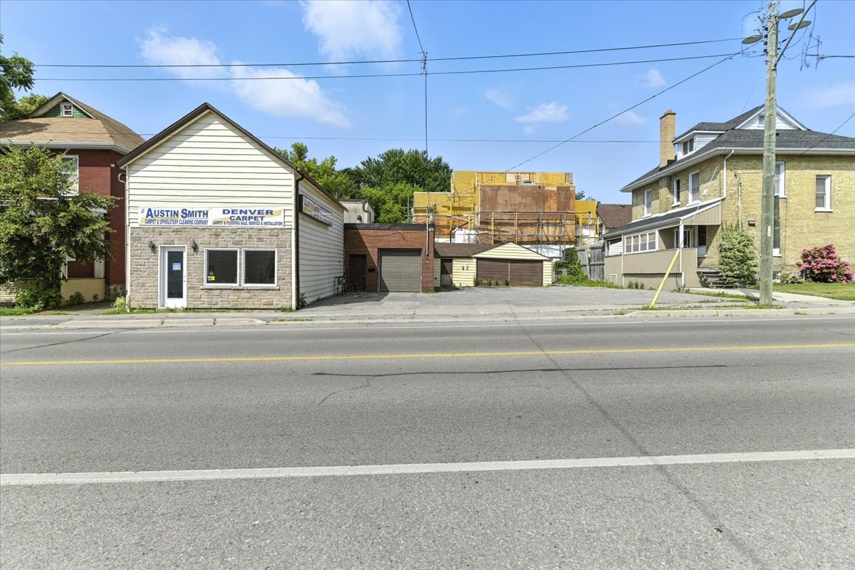 174 Mary St N, Oshawa, ON for sale Building Photo- Image 1 of 28