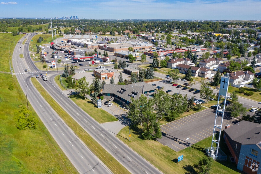 83 Deerpoint Rd SE, Calgary, AB for lease - Aerial - Image 3 of 4