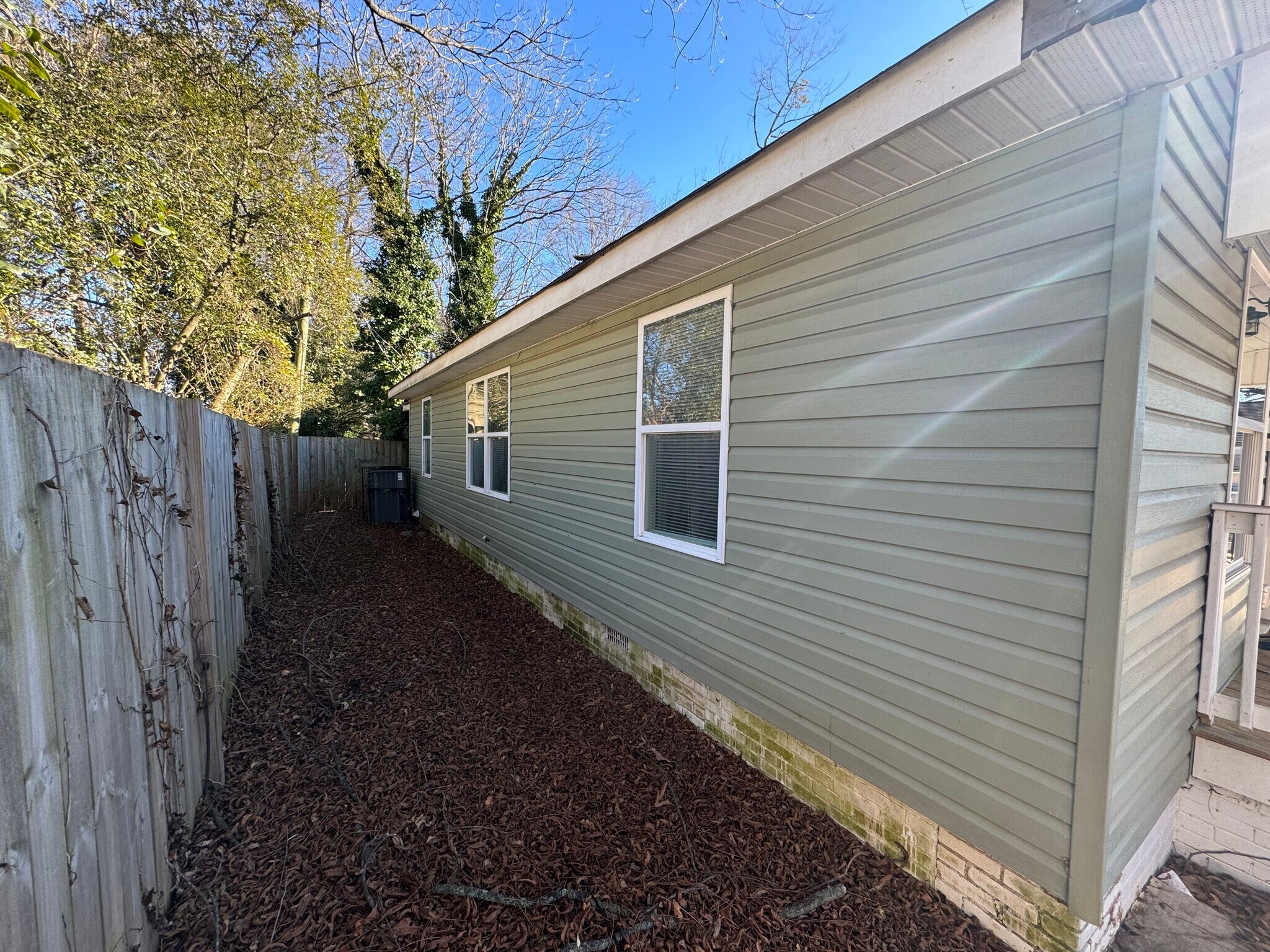 2 Hillhouse Street, Greenville, SC 29605 Two (2) Duplexes For Sale