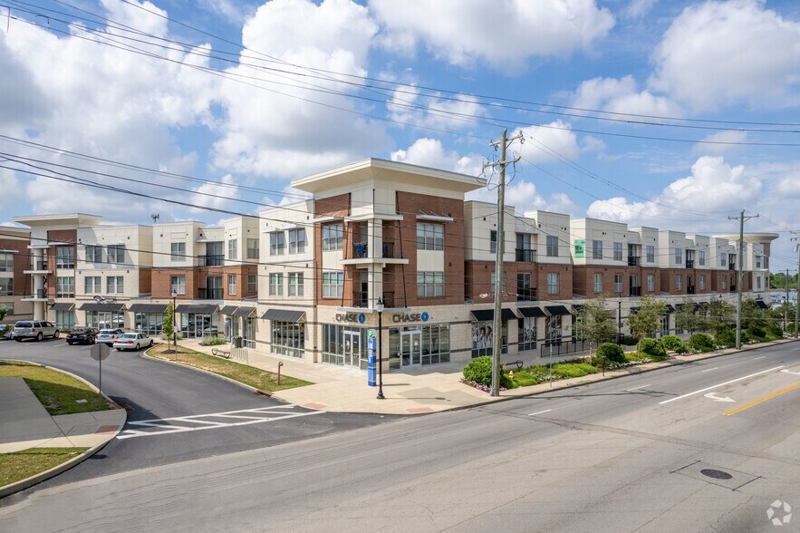 37213763 Montgomery Rd, Cincinnati, OH 45212