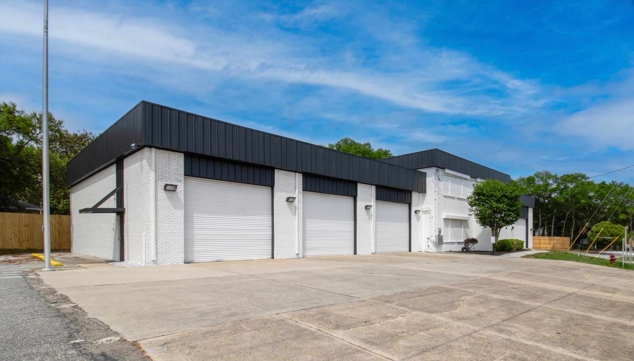 2 Racetrack Rd NE, Fort Walton Beach, FL for sale Building Photo- Image 1 of 5