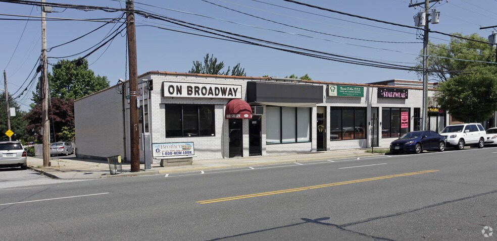 1502-1510 Broadway, Hewlett, NY for lease - Building Photo - Image 3 of 4