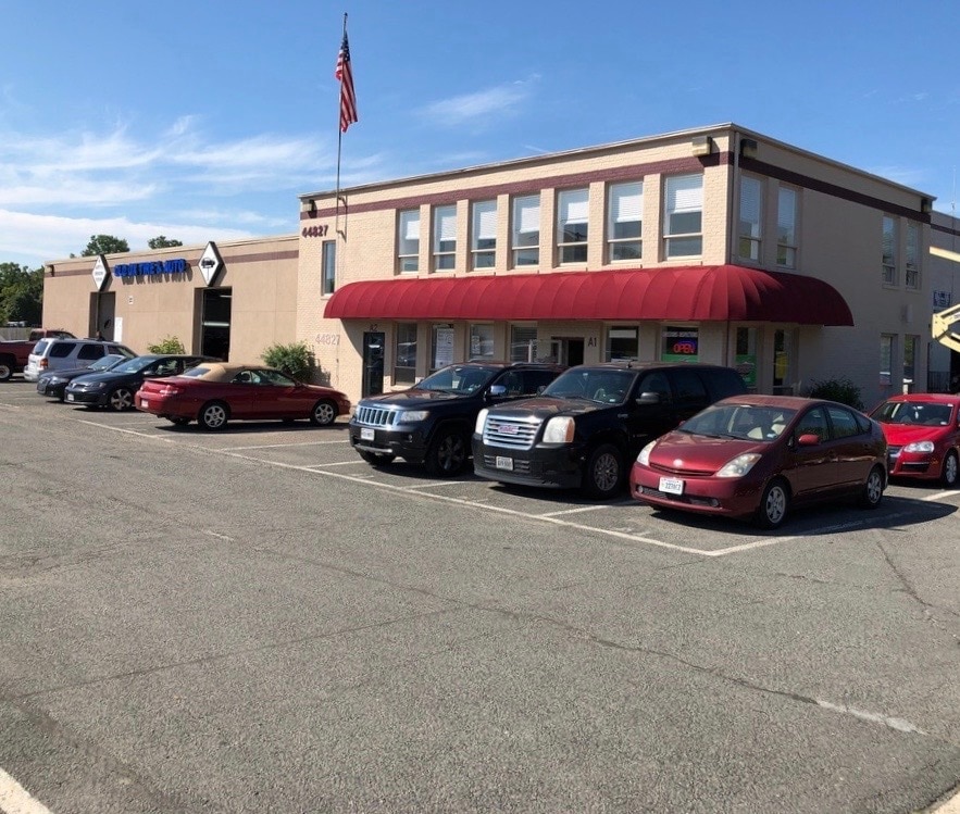 44827 Old Ox Rd, Sterling, VA for lease Building Photo- Image 1 of 13