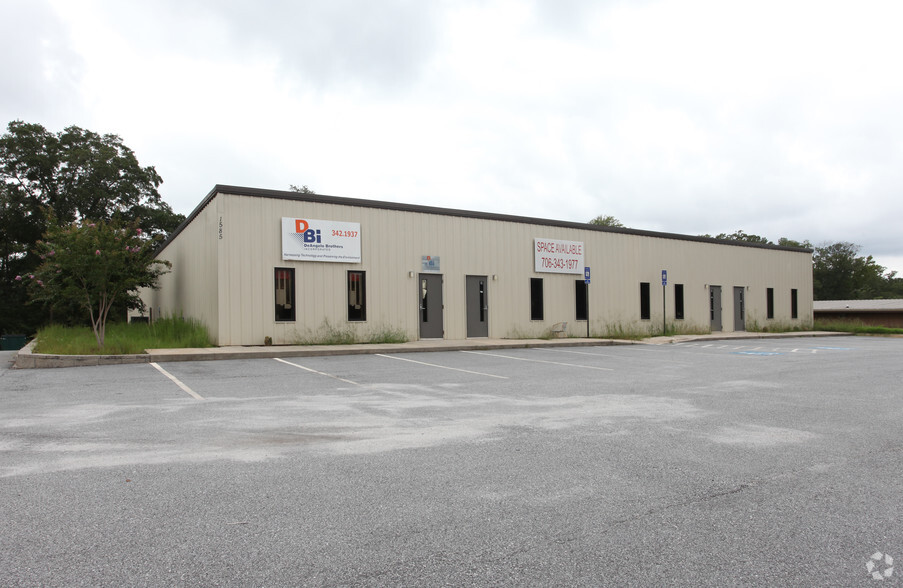 1585 Industrial Blvd, Madison, GA for lease - Primary Photo - Image 1 of 11