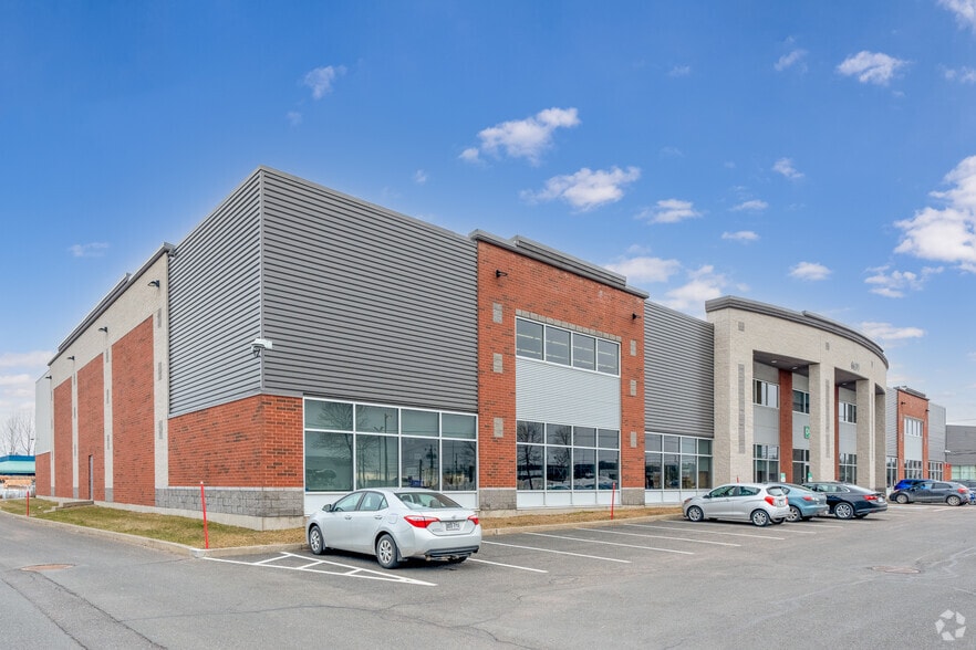 6125 Boul Wilfrid-Carrier, Lévis, QC for lease - Building Photo - Image 1 of 4