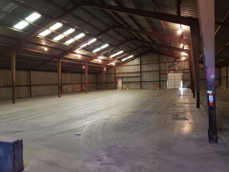 505 US 87, Tulia, TX for lease - Building Photo - Image 3 of 6