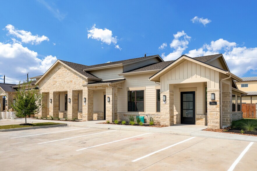 10242 Greenhouse Rd, Cypress, TX 77433 Towne Lake Office Condos