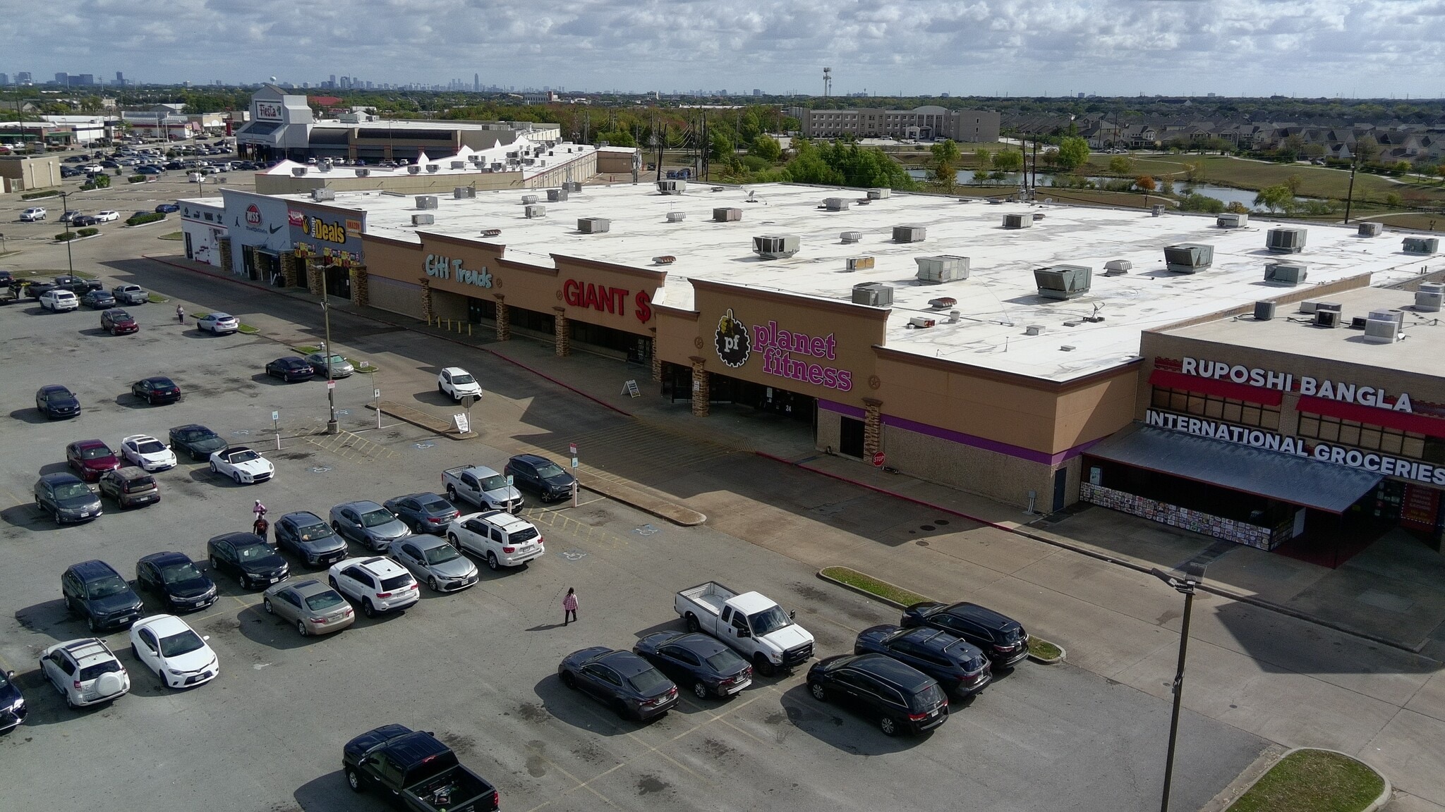 14485 Bellaire Blvd, Houston, TX for lease Primary Photo- Image 1 of 15