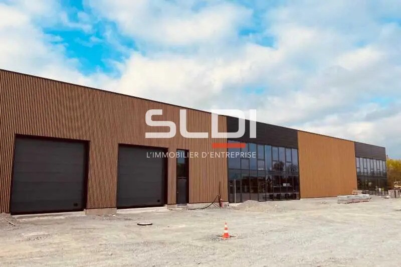 Flex in Ambérieux for lease - Building Photo - Image 2 of 9