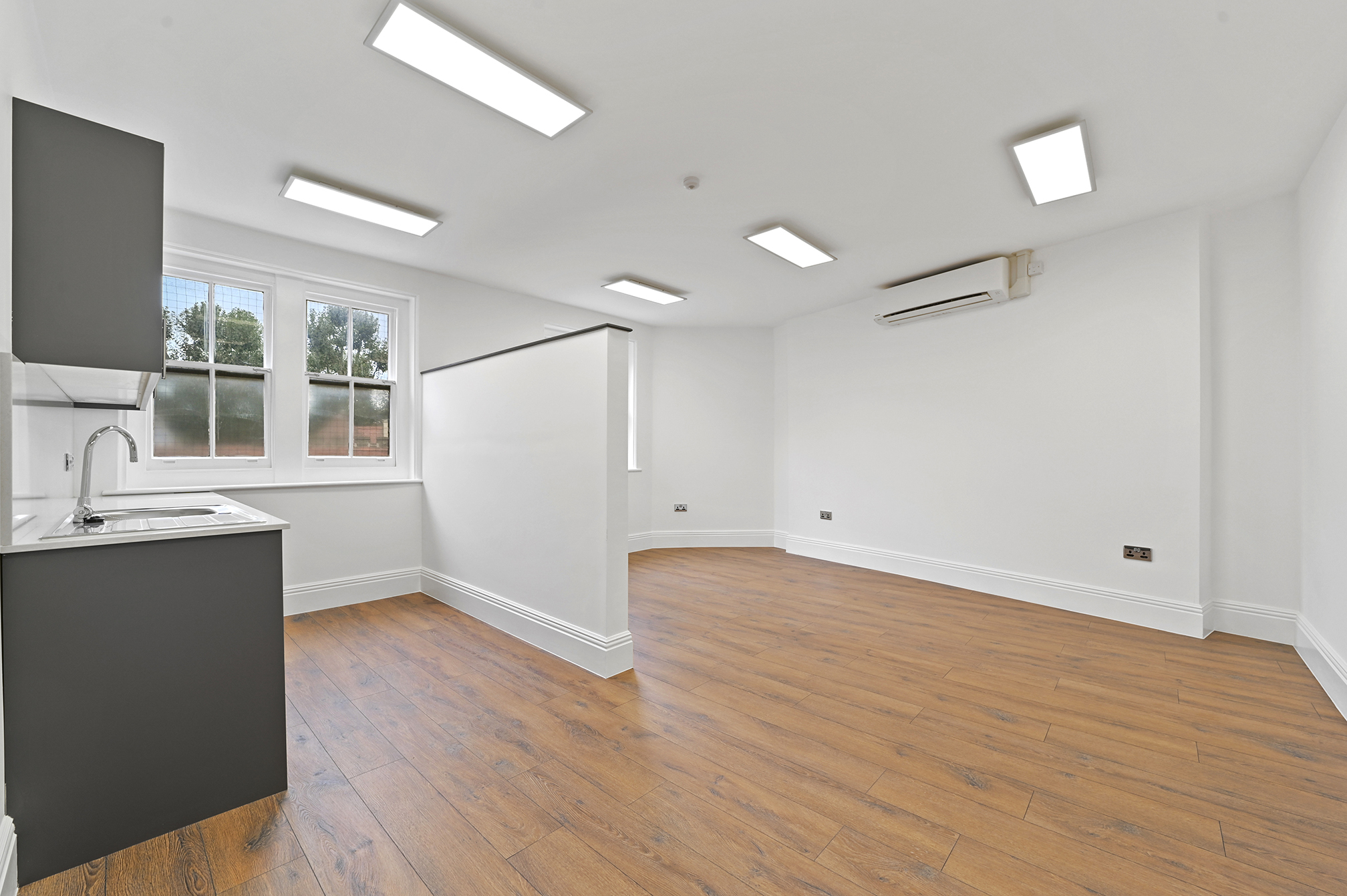 94 Kensington High St, London for lease Interior Photo- Image 1 of 26