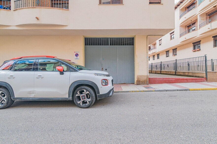 Retail in Atarfe, Granada for sale - Building Photo - Image 1 of 16