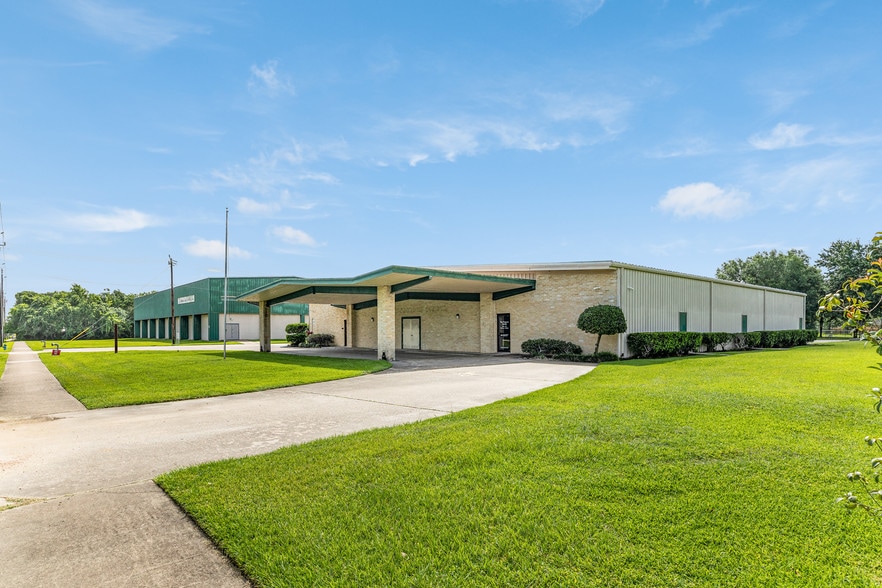 3801 Liberty Dr, Pearland, TX for sale - Building Photo - Image 1 of 1