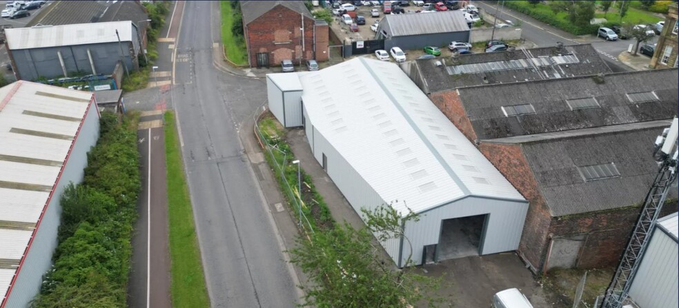 17 Commercial St, Middlesbrough for lease - Building Photo - Image 2 of 2