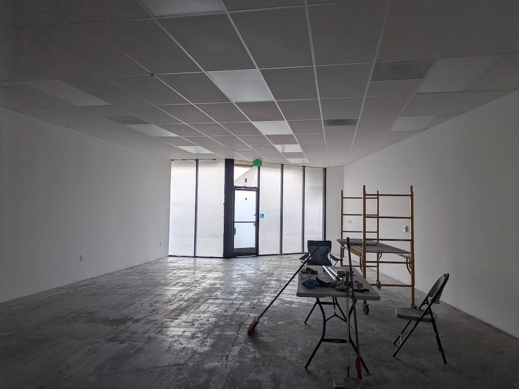 8505 Rosecrans Ave, Paramount, CA for lease Interior Photo- Image 1 of 4
