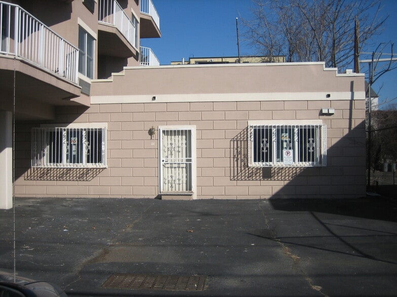 44 Bright St, Jersey City, NJ for lease - Building Photo - Image 2 of 2