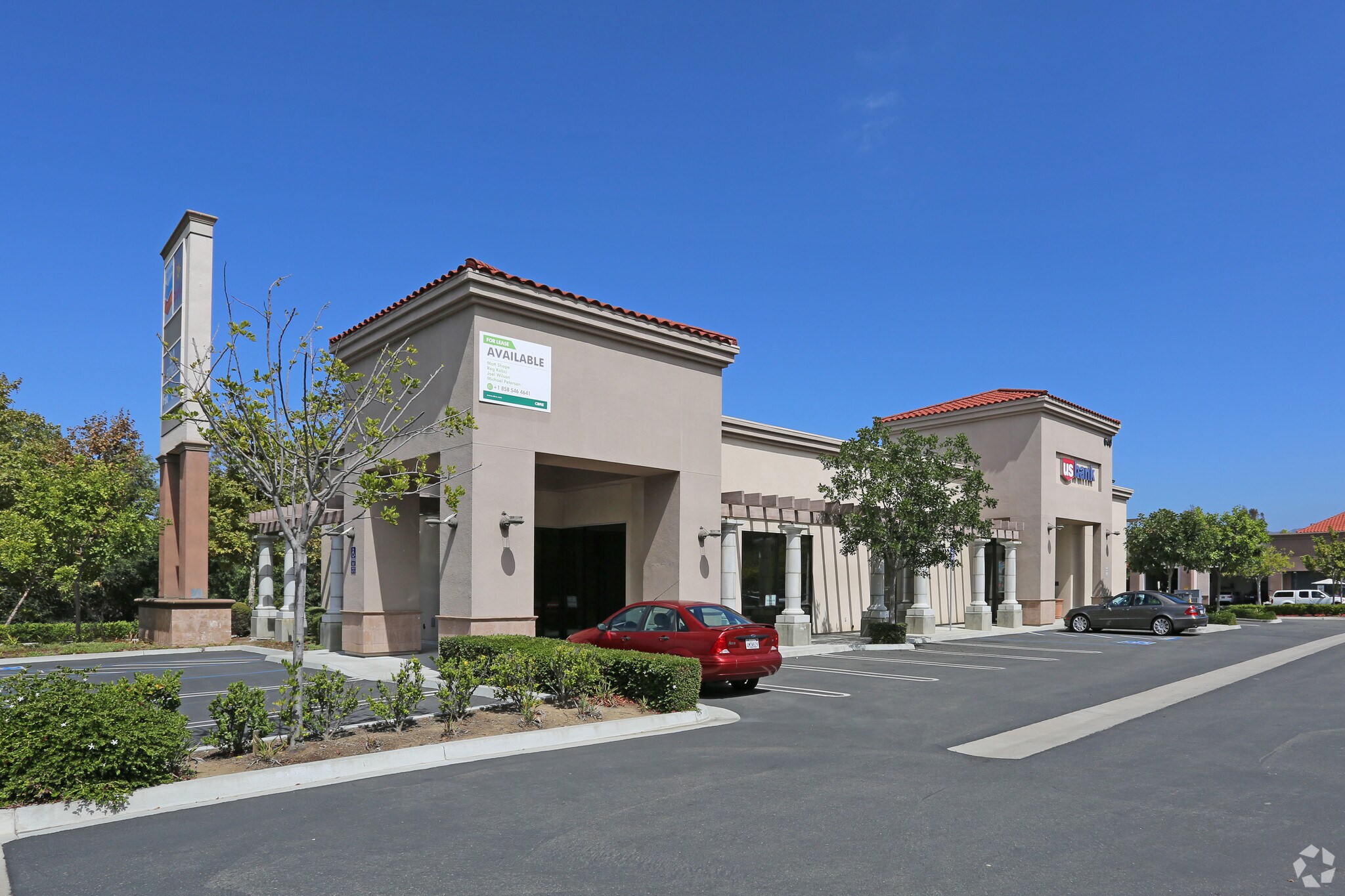 640 Hacienda Dr, Vista, CA for lease Building Photo- Image 1 of 9