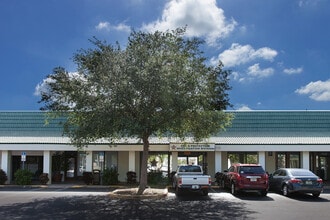 5505-5805 Manatee Ave, Bradenton, FL for lease Interior Photo- Image 2 of 6