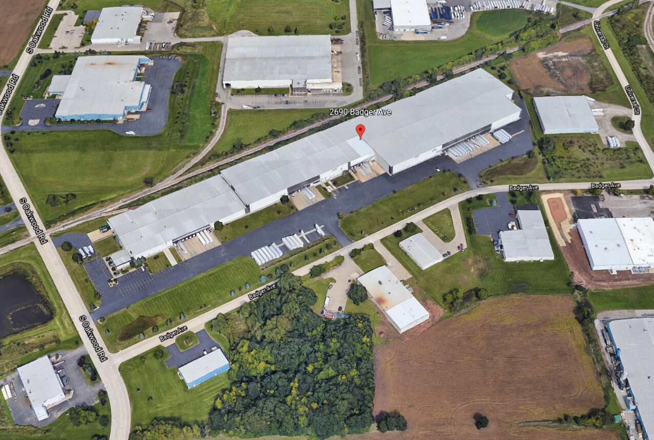2690 Badger Ave, Oshkosh, WI for sale Building Photo- Image 1 of 1