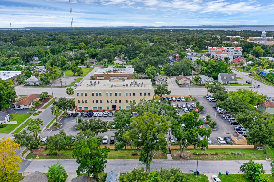 213 S Dillard St, Winter Garden, FL for lease - Building Photo - Image 2 of 3