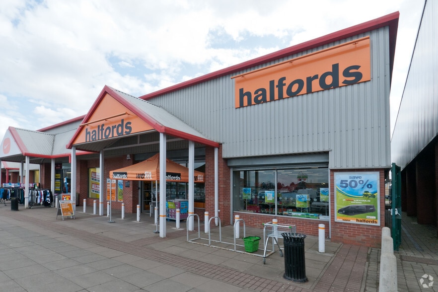 Phoenix Park Way, Corby for sale - Primary Photo - Image 1 of 1