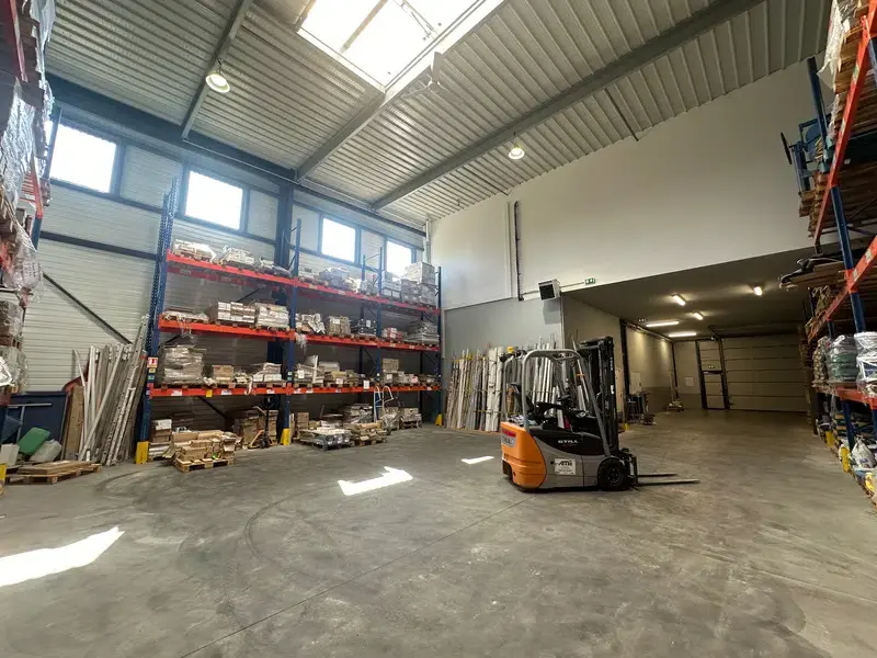Flex in Cormeilles-en-Parisis for lease Interior Photo- Image 1 of 7