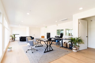 1655-1661 Folsom St, San Francisco, CA for lease Interior Photo- Image 2 of 3