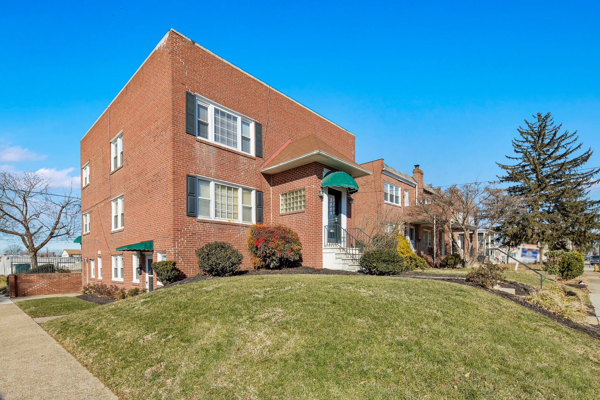 111 S Scott St, Wilmington, DE for sale Building Photo- Image 1 of 1