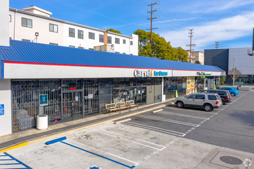 11031-11061 Santa Monica Blvd, Los Angeles, CA for lease - Building Photo - Image 1 of 14