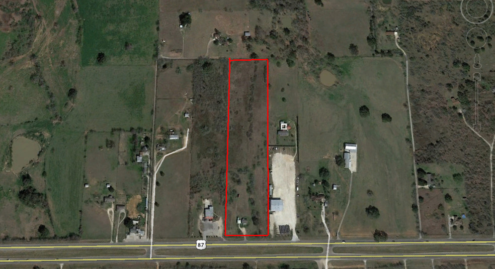 13549 US Highway 87, Adkins, TX for sale - Primary Photo - Image 1 of 1