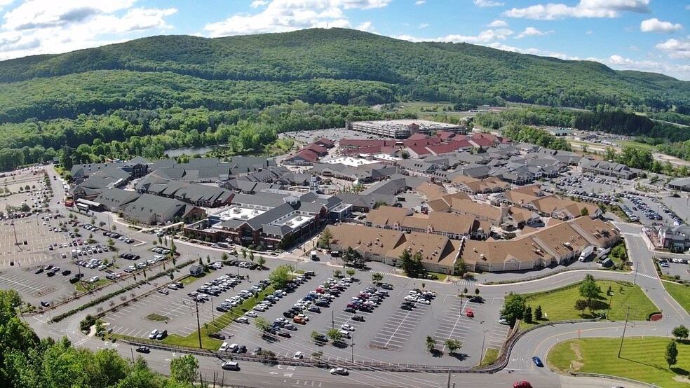 716720 State Route 32, Highland Mills, NY 10930