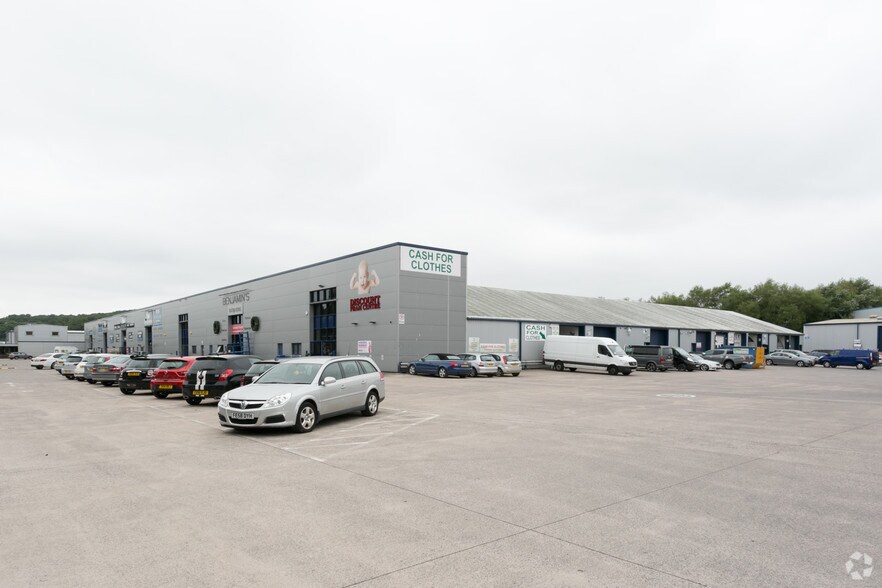 Penarth Rd, Cardiff for lease - Building Photo - Image 2 of 9