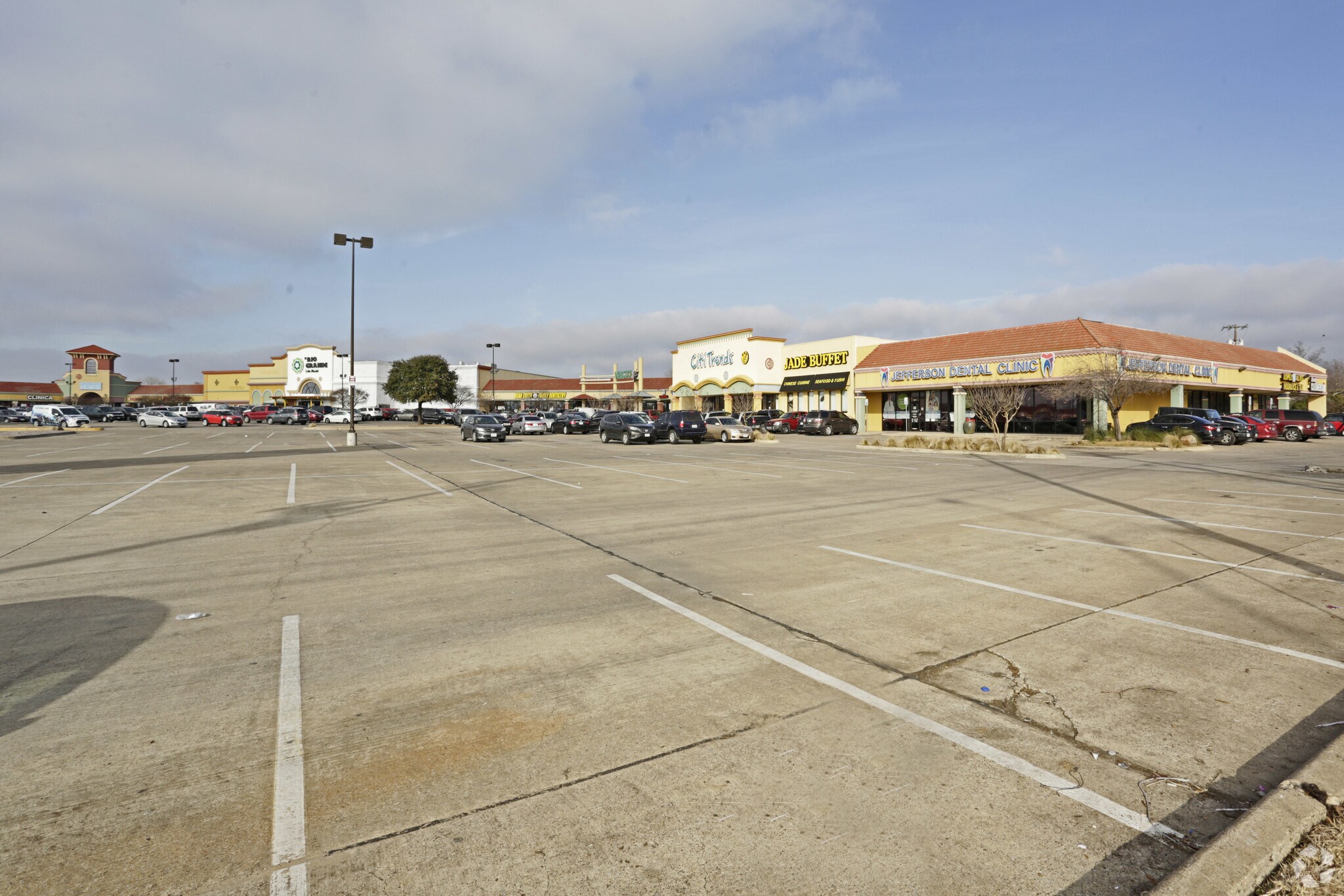 10325 Lake June Rd, Dallas, TX for sale Primary Photo- Image 1 of 1