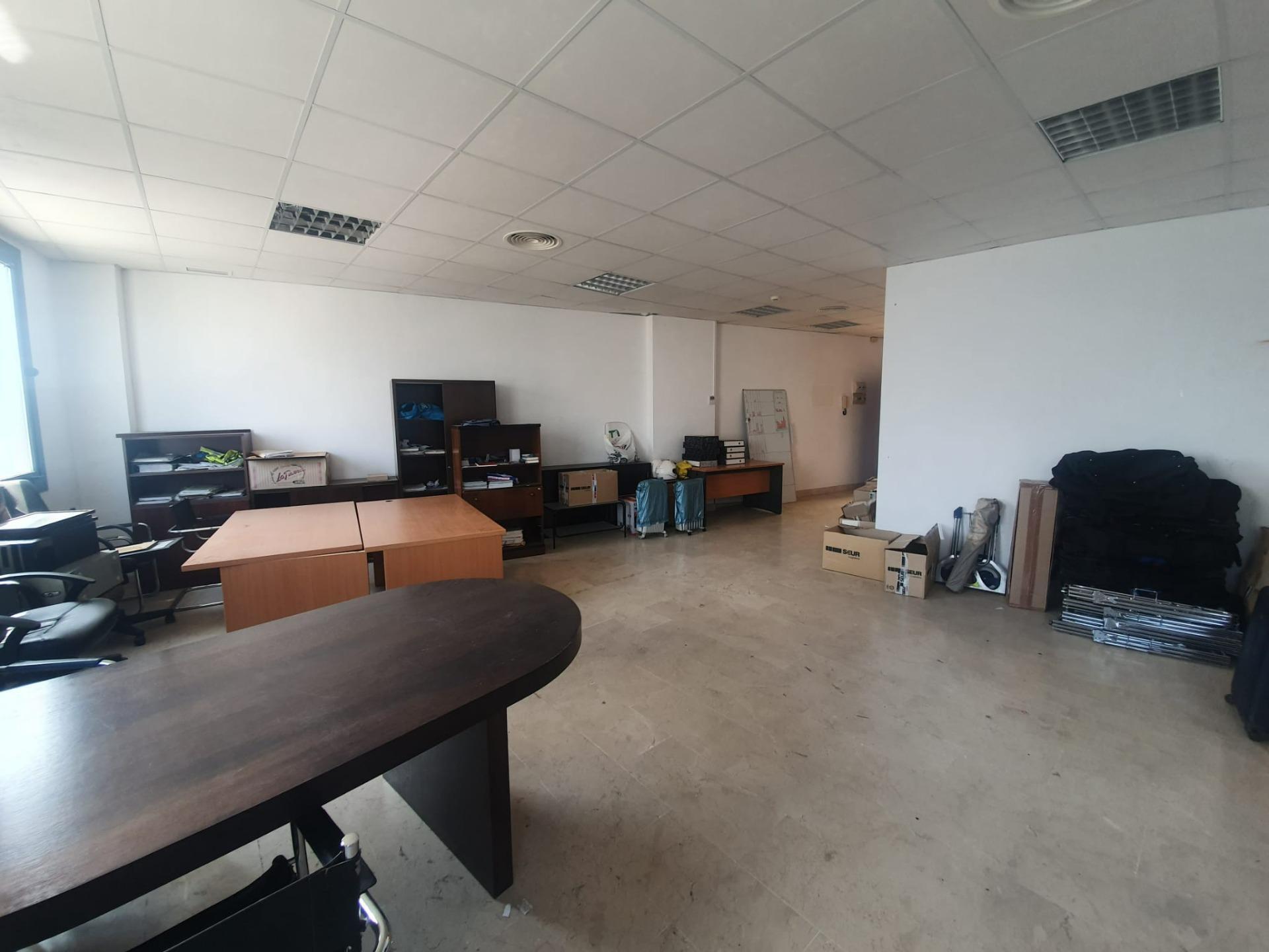 Office in SEVILLA for sale Building Photo- Image 1 of 10