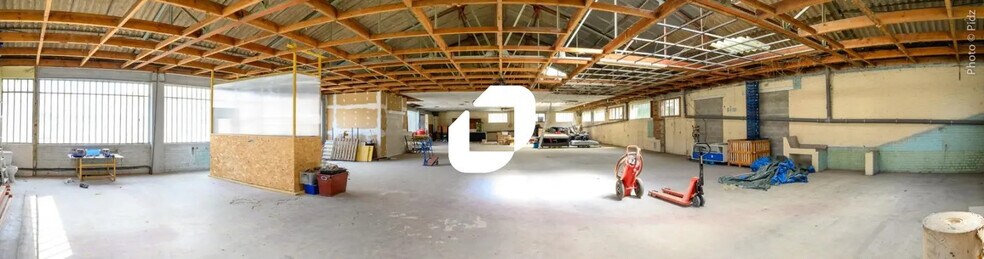 Industrial in La Bassée for sale - Interior Photo - Image 3 of 11