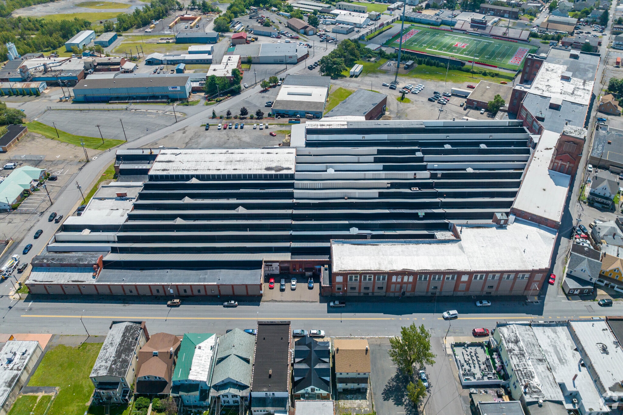 100 E Diamond Ave, Hazleton, PA for lease Primary Photo- Image 1 of 29