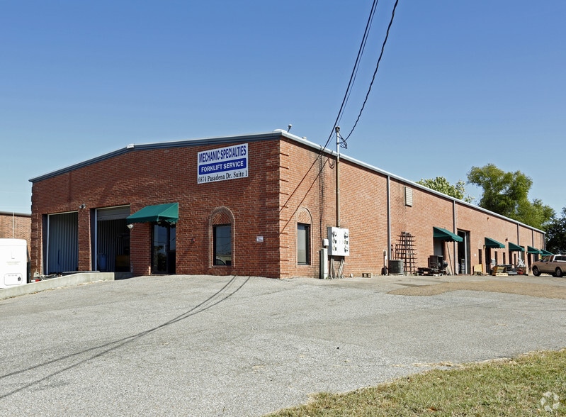 6874 Pasadena Dr, Horn Lake, MS for sale - Primary Photo - Image 1 of 4