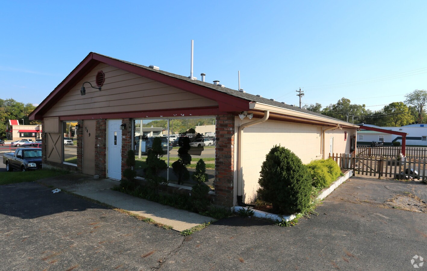 549 E Main St, Lebanon, OH 45036