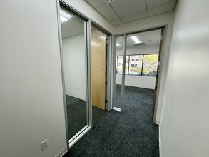 5500 Ming Ave, Bakersfield, CA for lease Interior Photo- Image 2 of 5