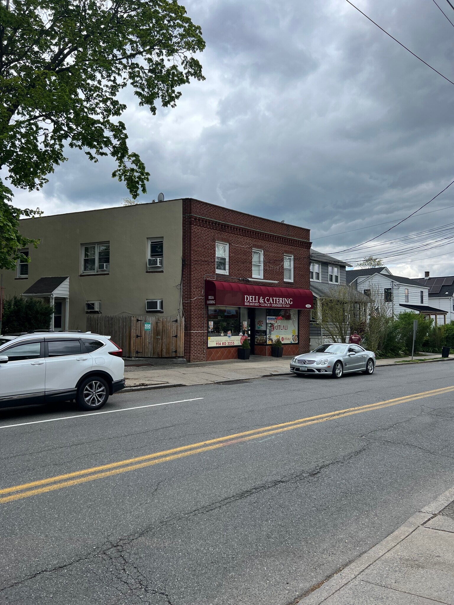 626 N Barry Ave, Mamaroneck, NY 10543