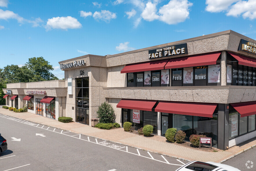 Melville Mall - store list, hours, (location: Huntington, New York)