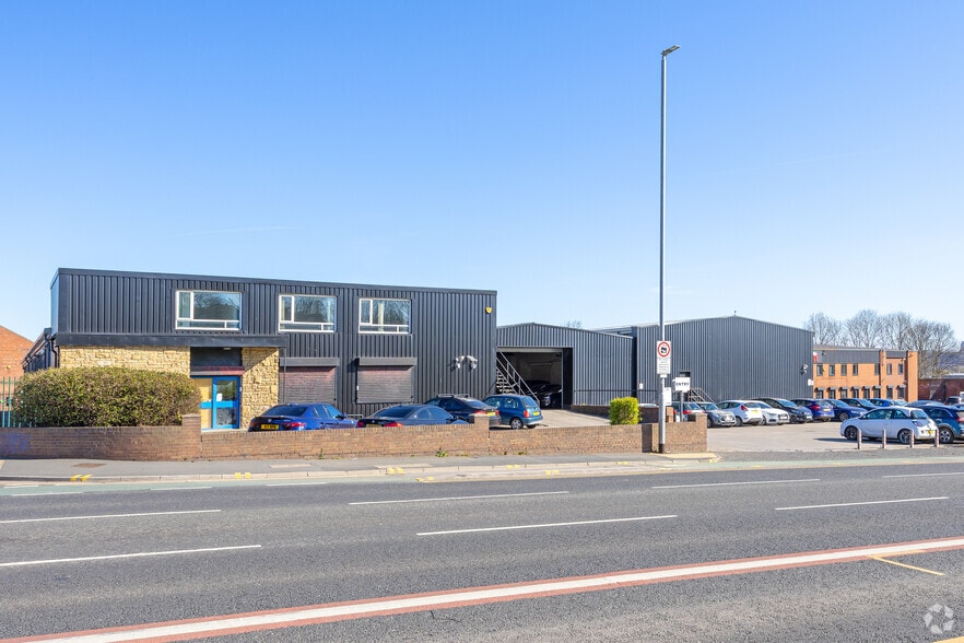 171-174 Armley Rd, Leeds for sale - Building Photo - Image 1 of 1