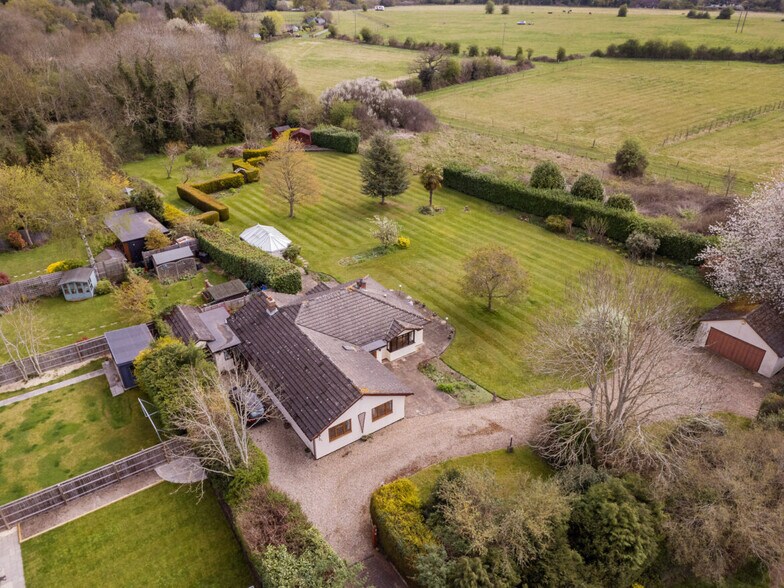 Bovingdon Green, Marlow, SL7 2JJ