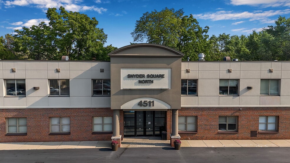 4511 Harlem Rd, Amherst, NY for lease - Building Photo - Image 2 of 10
