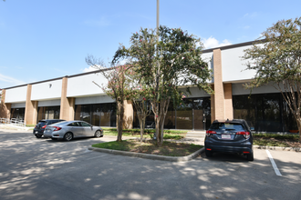 1416-1428 N Sam Houston Pky E, Houston, TX for lease Building Photo- Image 1 of 1