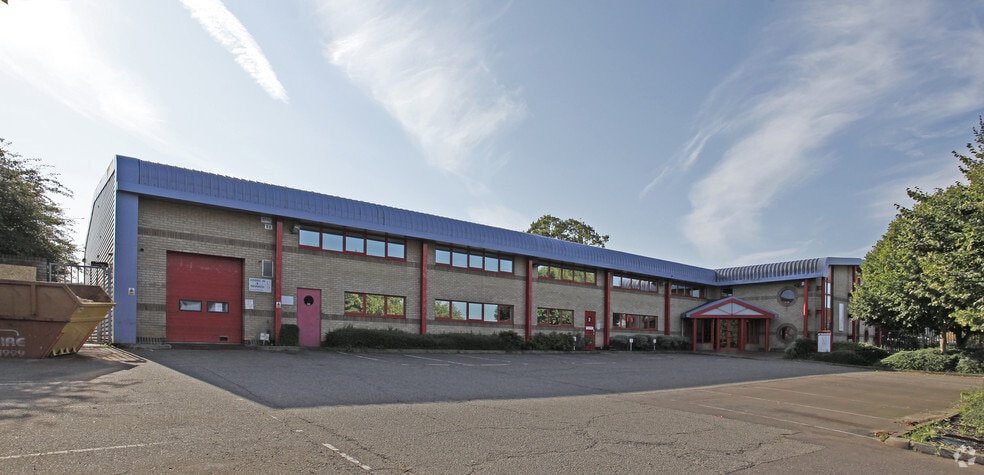 Rodney Way, Chelmsford for sale - Primary Photo - Image 1 of 2